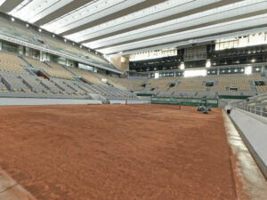 Découvrez les coulisses du mythique stade Roland Garros
